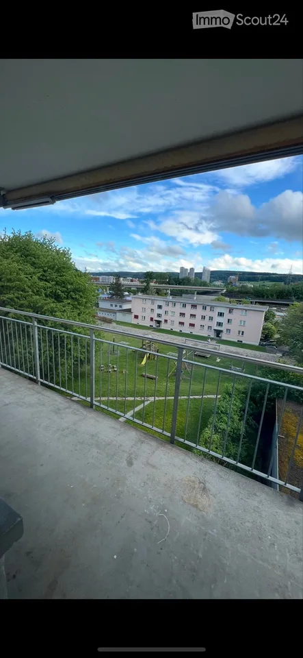 3-zimmer beim Einkaufzentrum Glatt Wallisellen ab sofort