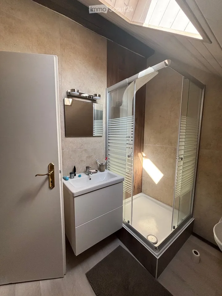 Beautiful 3.5-room apartment with character in Attalens