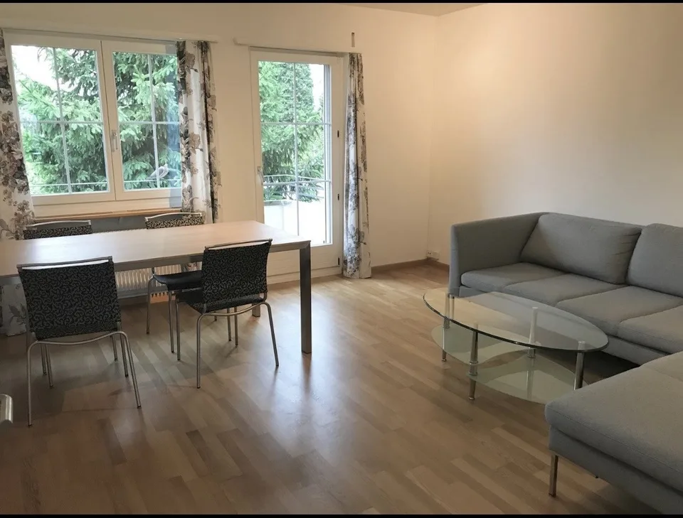 Bright & Cozy Room for Rent in a Shared Apartment | Seebach, Zurich