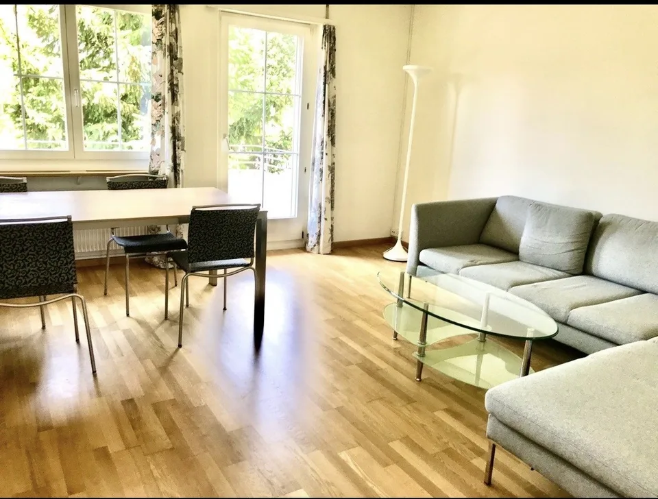 Bright & Cozy Room for Rent in a Shared Apartment | Seebach, Zurich