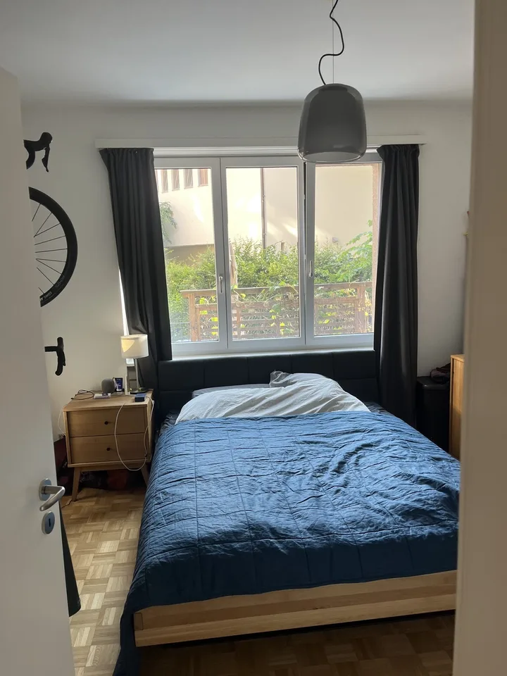 Ein Zimmer neben dem See in Enge