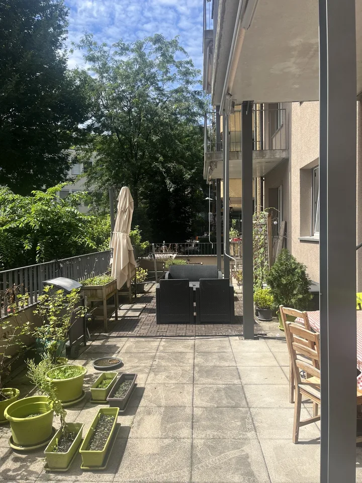 Ein Zimmer neben dem See in Enge