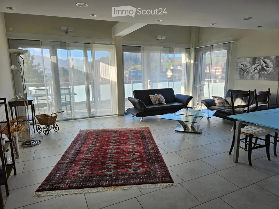 Duplex-/Maisonette-Wohnung in Degersheim