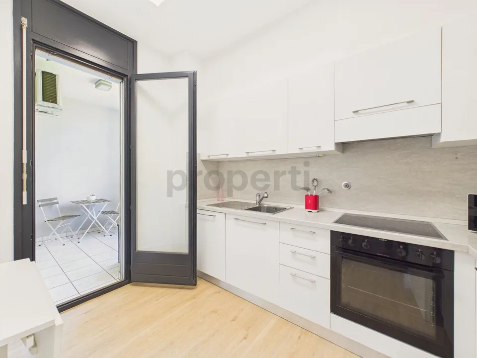 Elegant 3.5-room stepped-flat with balcony, Lugano