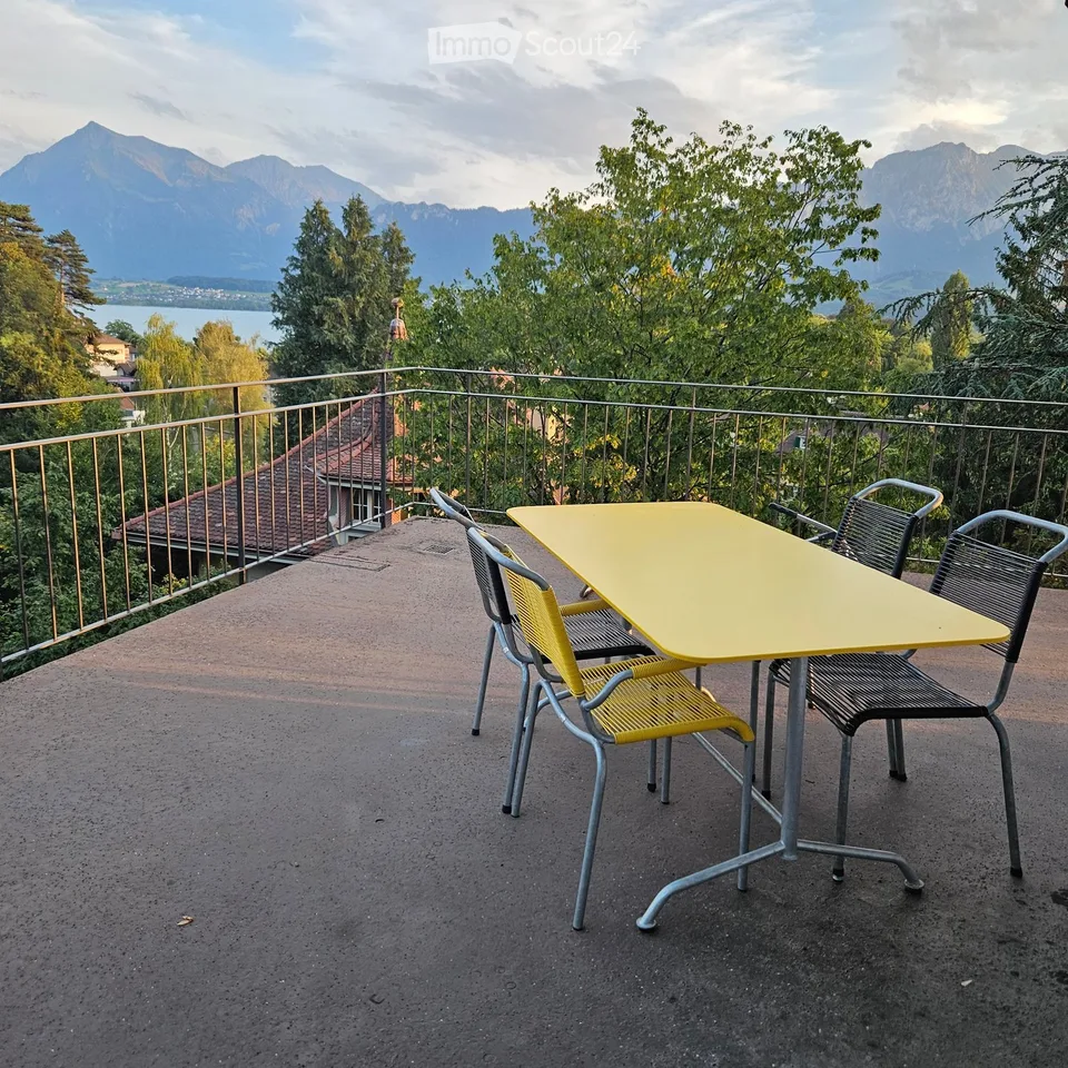 4.5-Zimmer-Wohnung mit grossem Balkon und schöner Aussicht in Thun