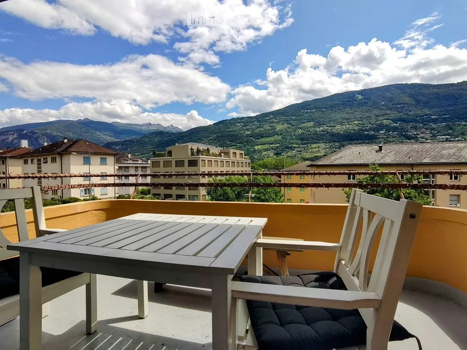 Colocation à trois, Chambre disponible dès le 1er Septembre