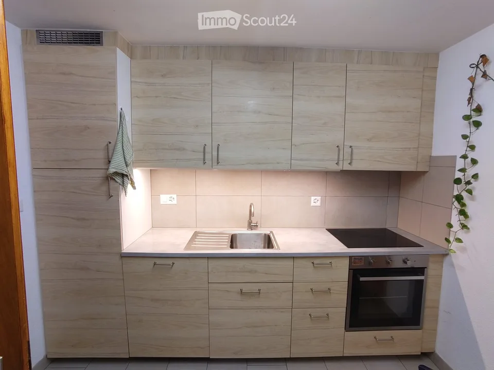 Appartamento 4.5 locali con balcone e bella vista a Fully