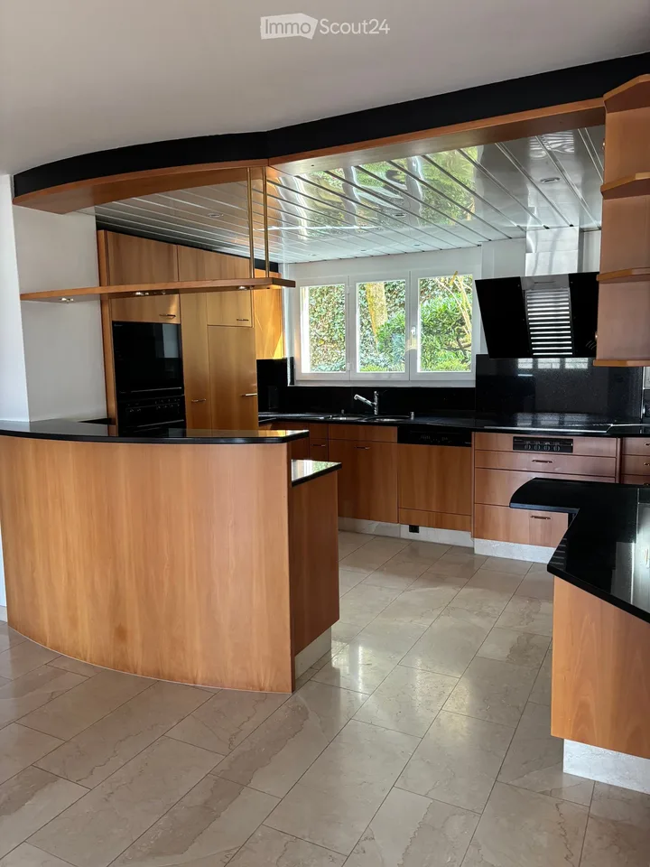 Appartement de rêve de 5,5 pièces avec jardin d'hiver et grande terrasse