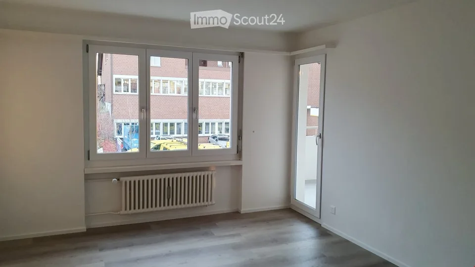 5.5 Zimmer-Wohnung mit neuer Küche und Bad (Renovation im 2023)