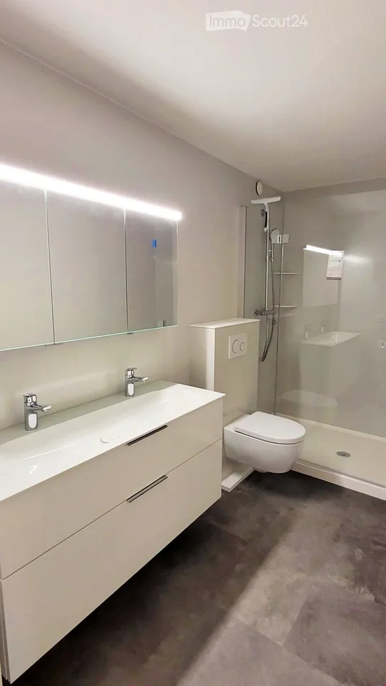 5.5 Zimmer-Wohnung mit neuer Küche und Bad (Renovation im 2023)