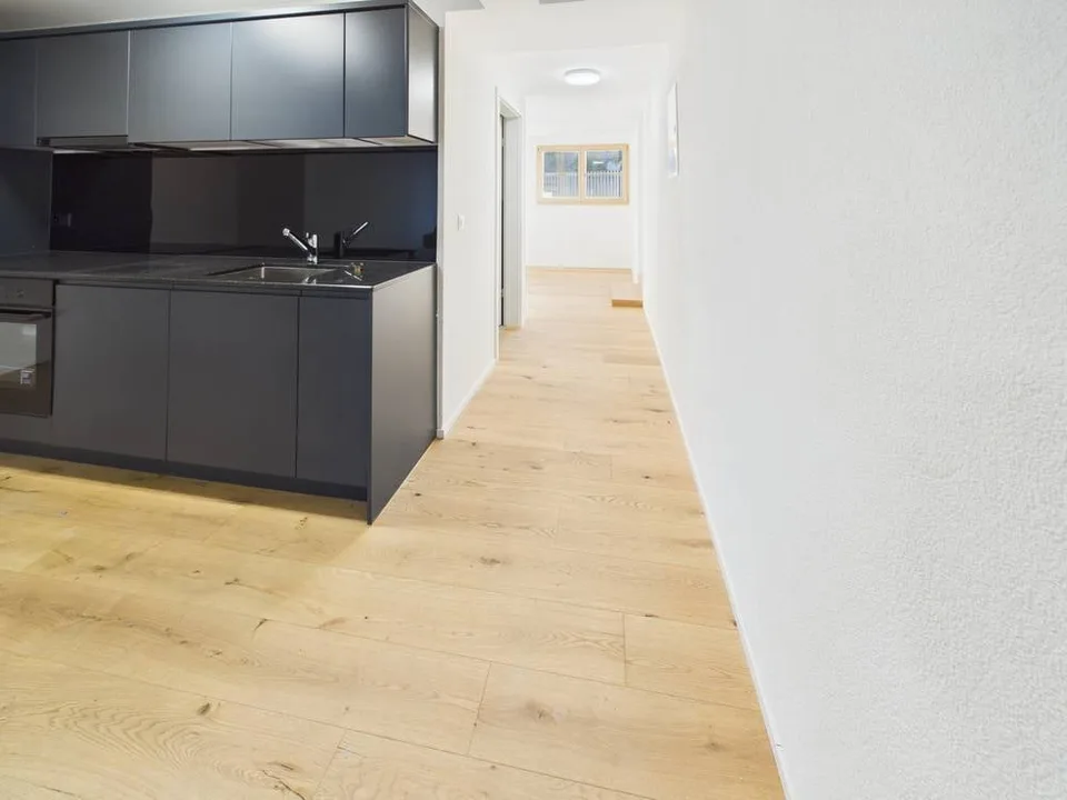 Appartamento luminoso 3.5 locali a Hofstetten SO – quieto, moderno e disponibile immediatamente