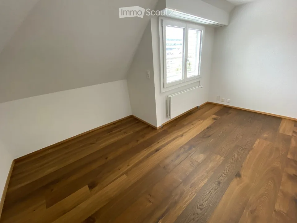 Appartement lumineux 2.5 pièces avec balcon et belle vue à Langnau im Emmental