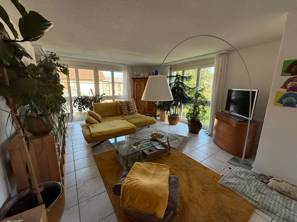 Appartamento di 4.5 locali con balcone in affitto