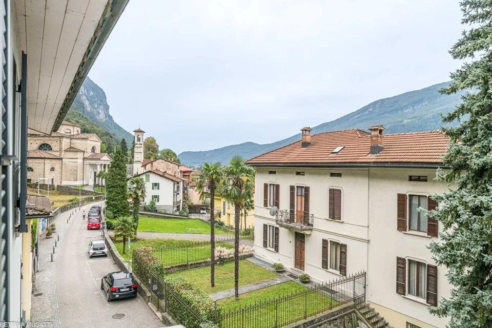 MELANO - 3,5 LOCALI RISTRUTTURATO CON COMFORT MODERNI – foto 11 di 13