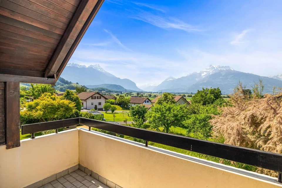 Prächtige Semi-Detached-Villa mit großem landschaftlich gestaltetem Garten. Liebe auf den ersten Blick! – Foto 13 von 13