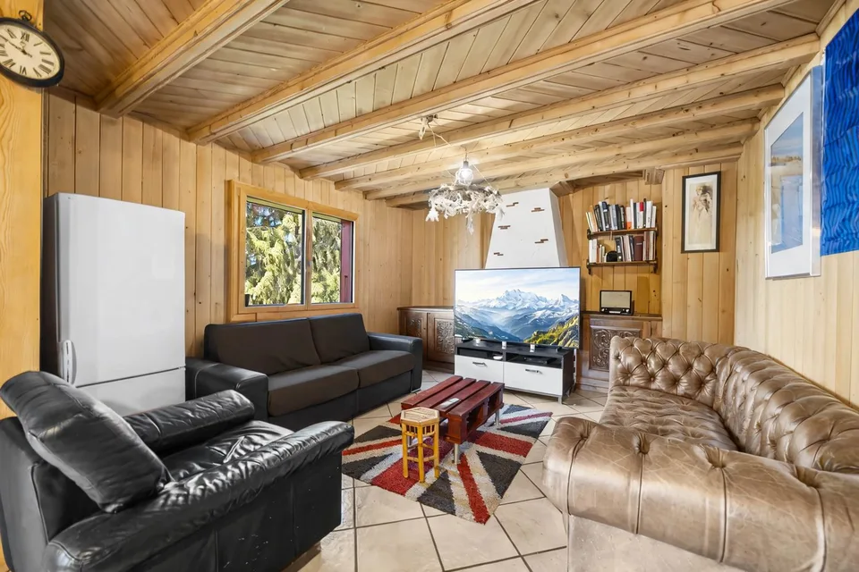 Duplex-Wohnung mit 5 Zimmern im Zentrum des Dorfes! – Foto 7 von 13