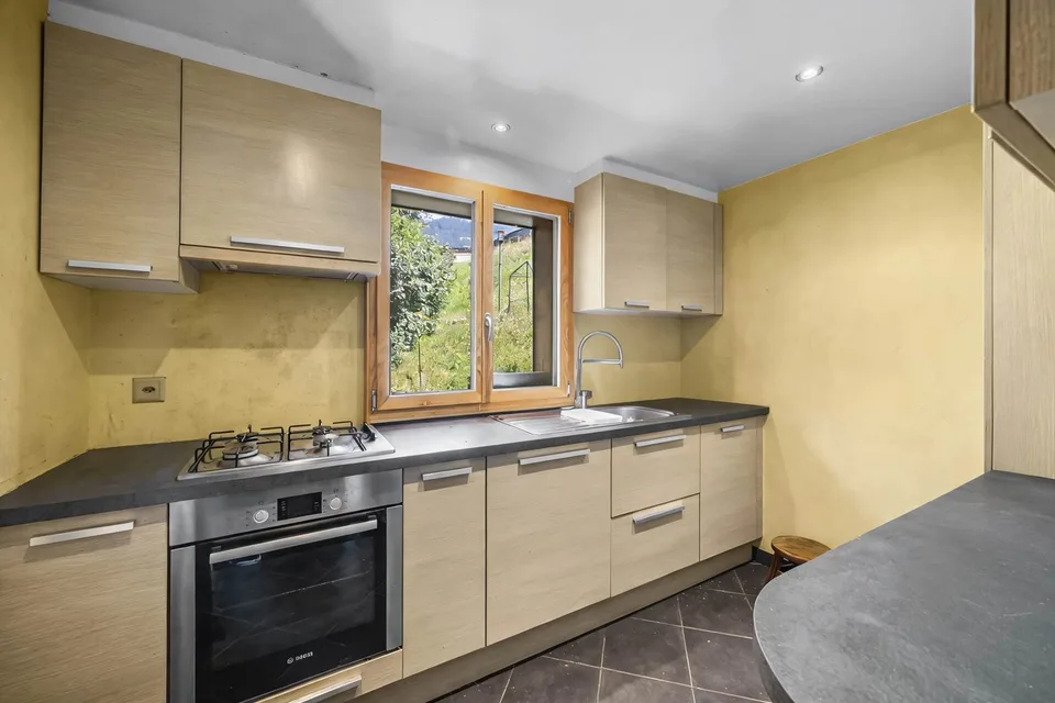 Duplex apartment with 5 rooms in the center of the village!