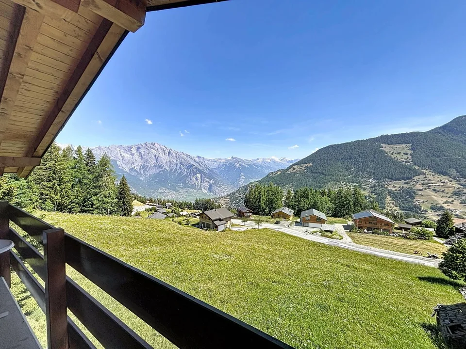Chalet avec vue à couper le souffle – photo 10 sur 26