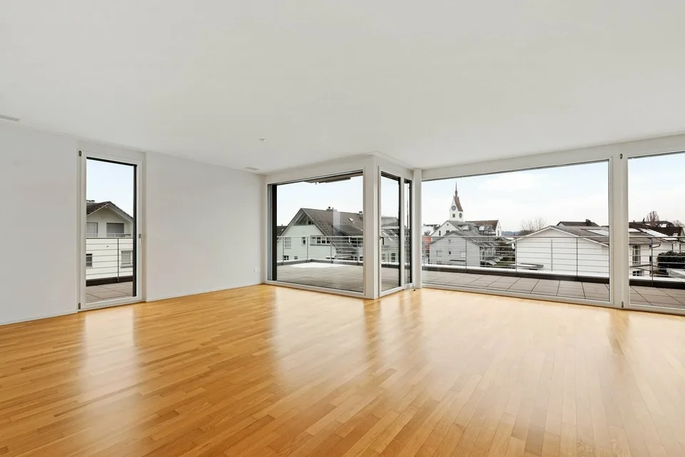 Moderne Attikawohnung mit schöner Aussicht!
