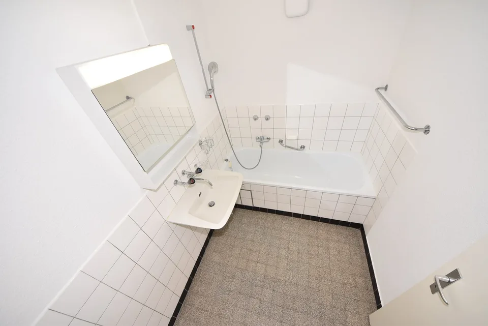 Bright 3-room apartment in central location in Basel