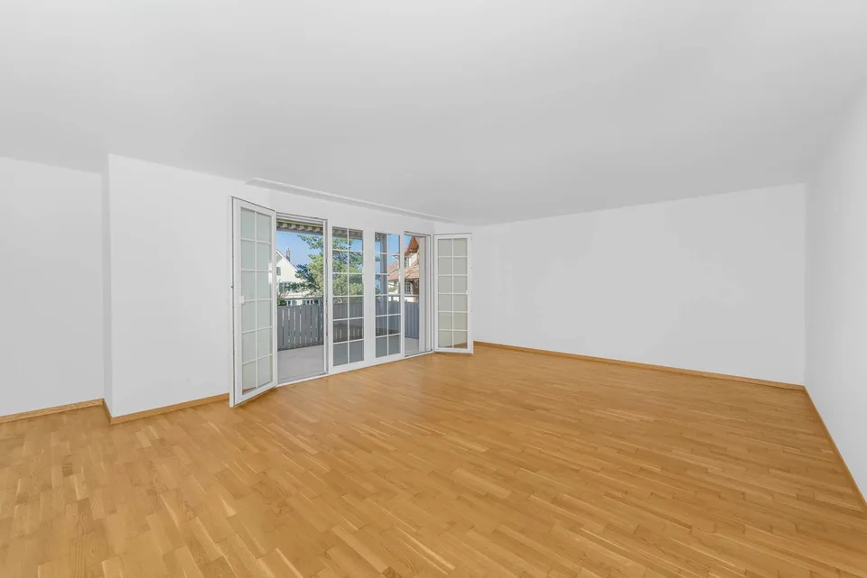 Lots of space to live - family apartment in the green!