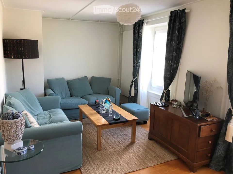 Maison familiale de 6 pièces avec jardin privatif