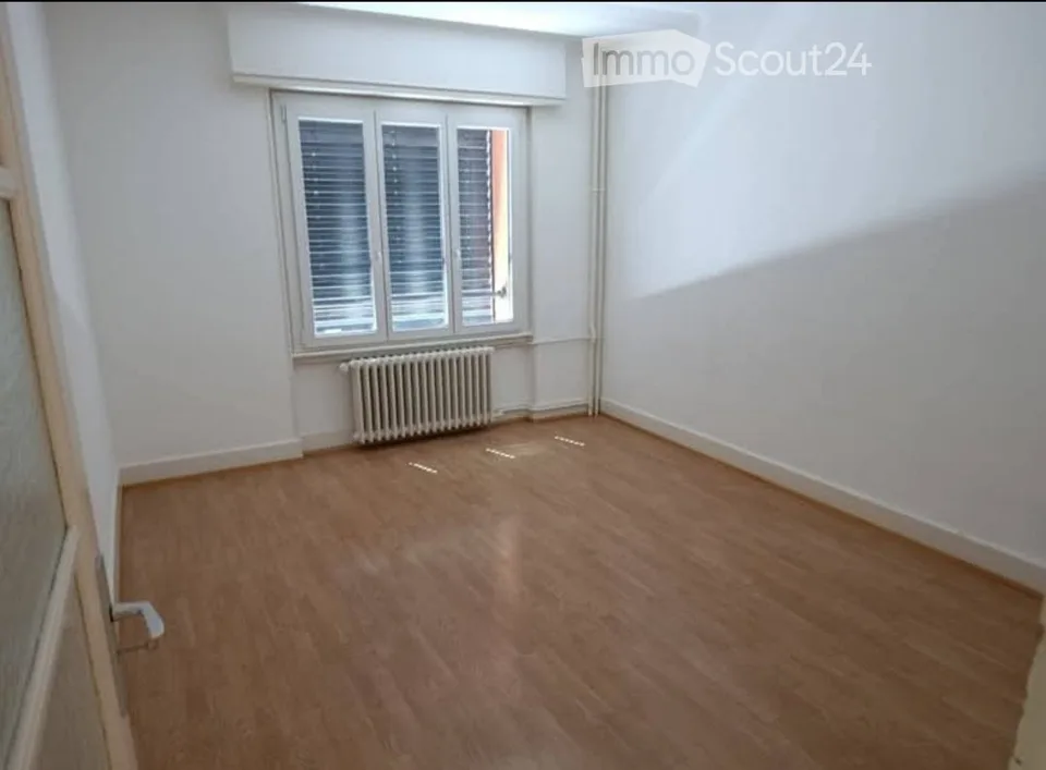 Apartment for rent 3.5 quarter of the Pontaise