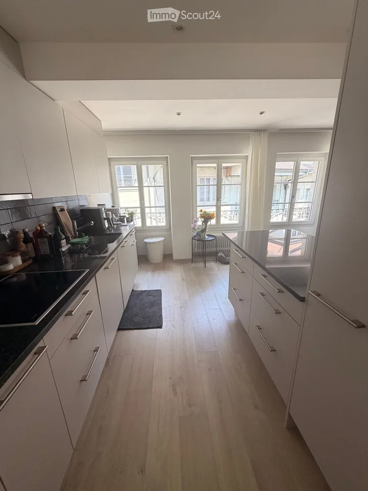 4,5 Zimmer in der Bourg-Gegend, Freiburg, zu übernehmen