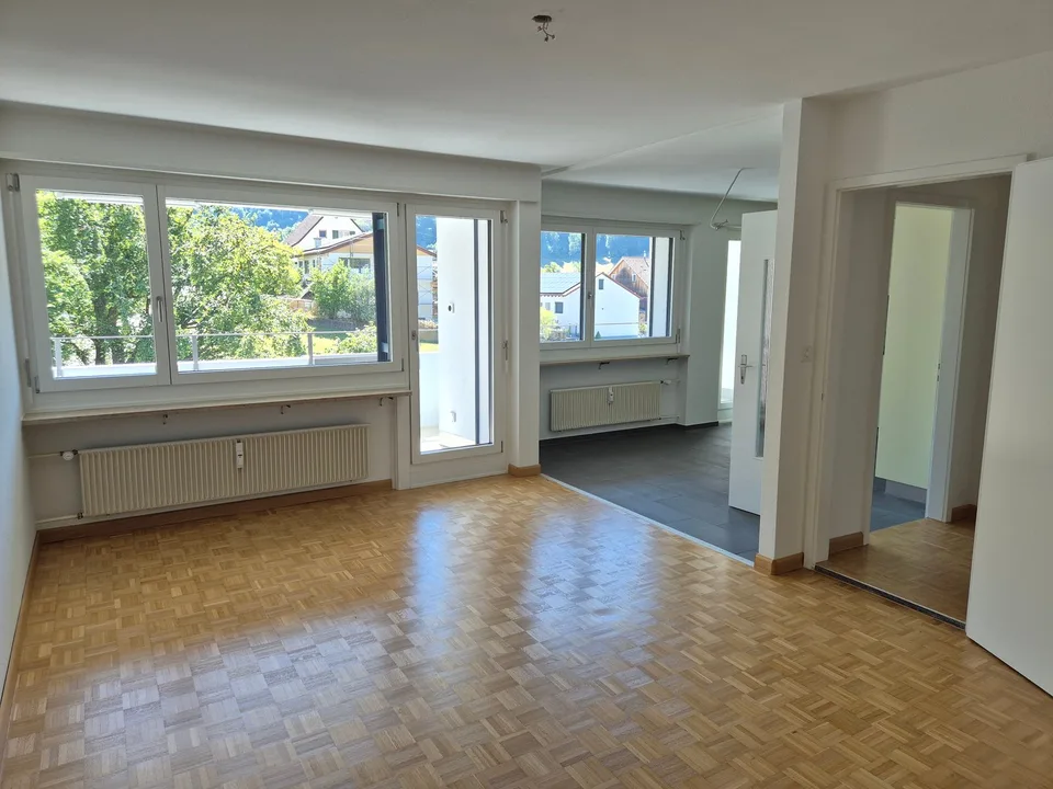 Appartement lumineux 3.5 pièces avec balcon (2e étage sans ascenseur) à Oberdorf BL