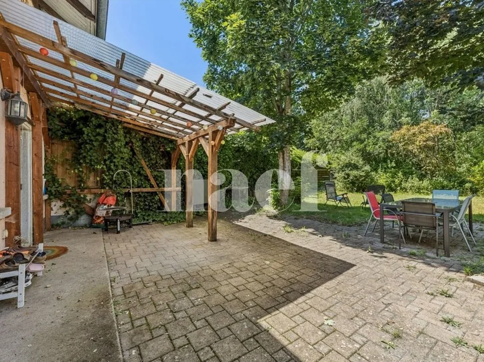 Casa a schiera di 6.5 locali con giardino in vendita a Sorens