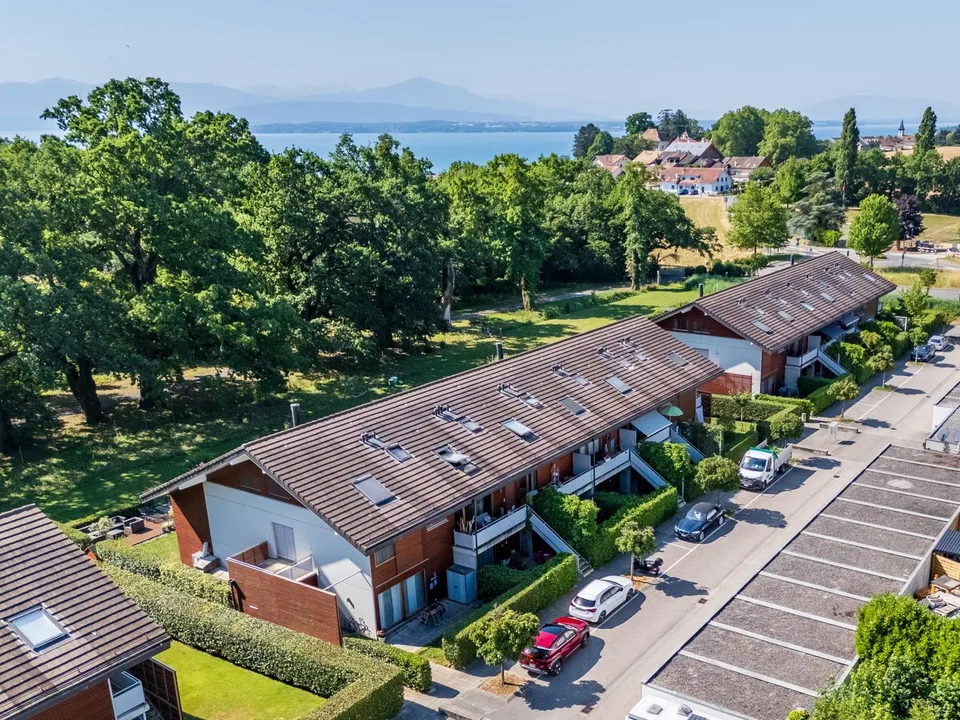 Duplextypische Attika-Wohnung mit 244 m² und schöner Terrasse von 36 m² – Foto 7 von 12