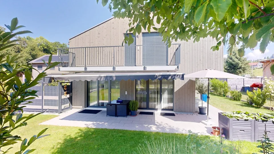 Maison unifamiliale moderne avec confort de vie de haute qualité
