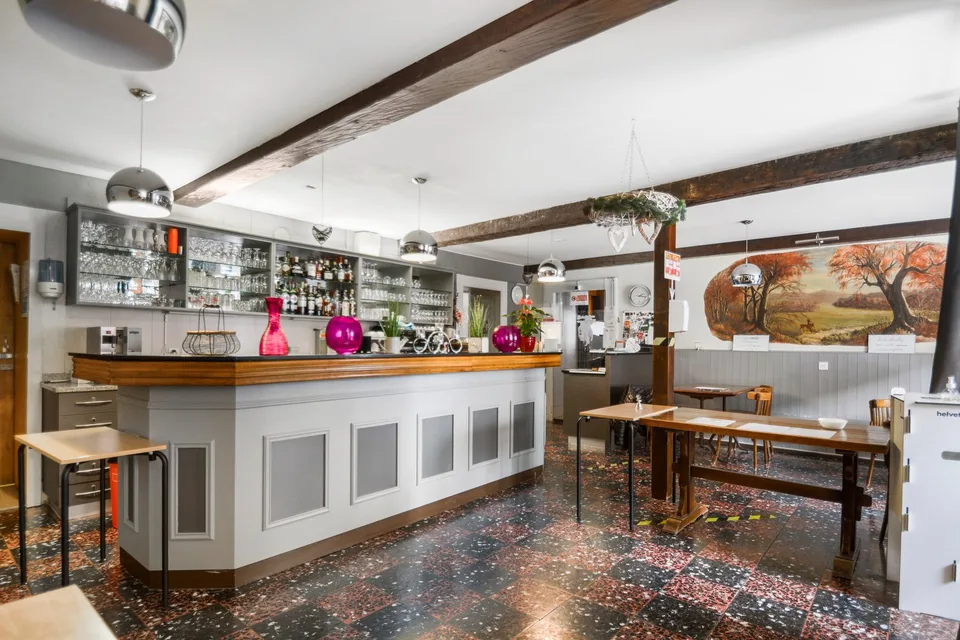 The Hunter's Inn – Café-Restaurant to Take Over in Fenin