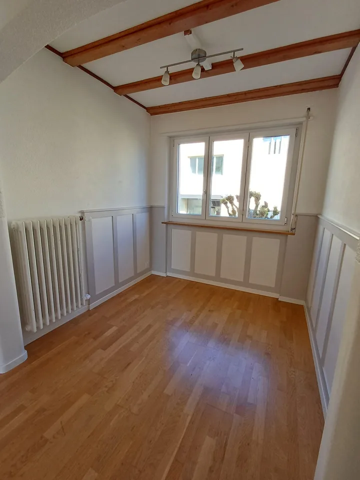 Appartement moderne et lumineux de 2,5 pièces dans un emplacement central !