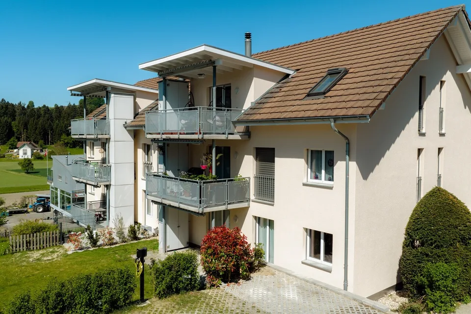 Appartamento tranquillo di 4,5 locali con giardino in un quartiere familiare