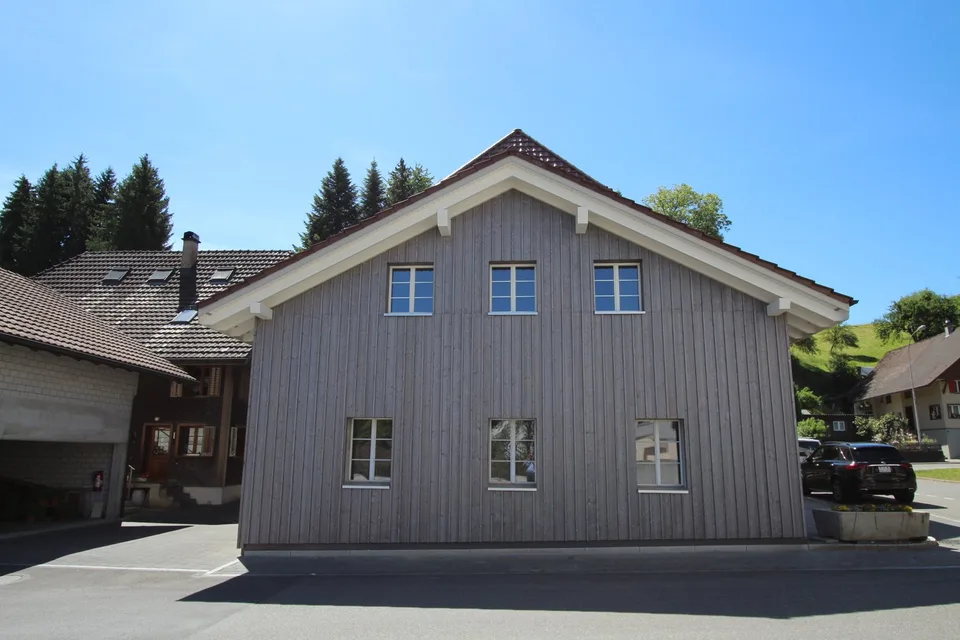 Charmante 3.5-Zimmer-Wohnung im Erdgeschoss in Zell LU – ab sofort verfügbar!