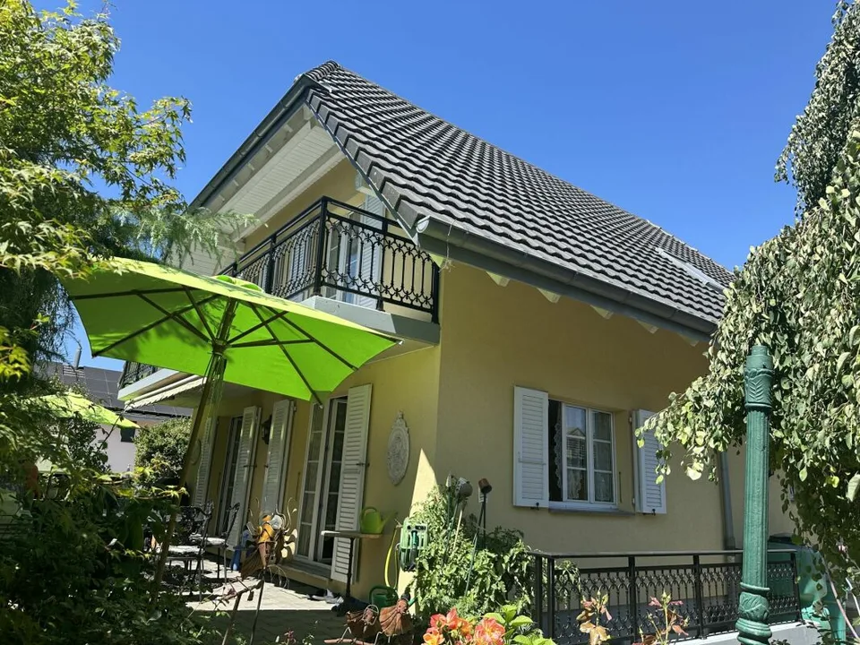Villa individuelle de 5.5 pièces avec garage - 5.5 ZI-Einfamilienhaus mit Garage