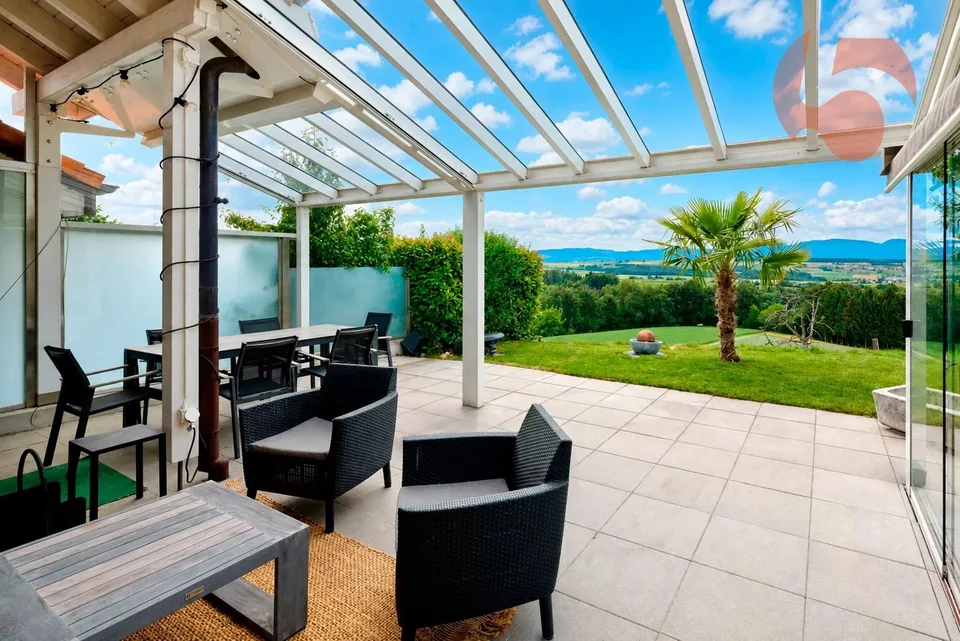 Beautiful 4.5-room villa with panoramic view of the Jura and surrounding countryside