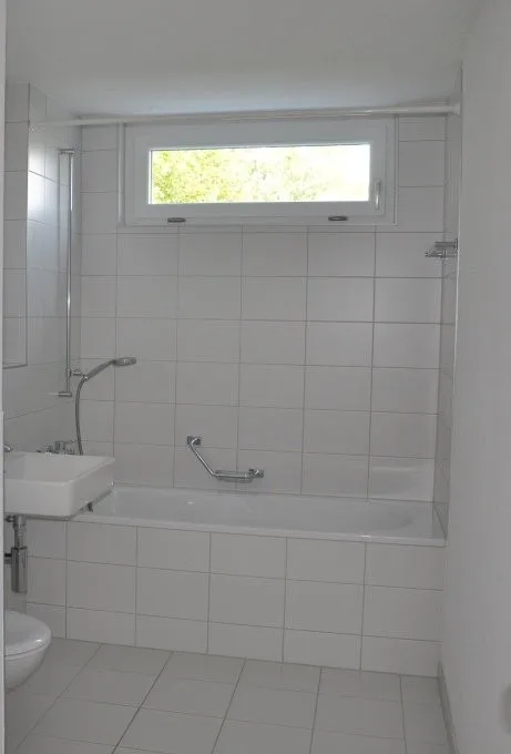 Modern apartment seeking tenants