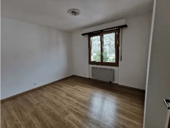 Attraktive 4,5 Zimmerwohnung, 105 m² in Susten