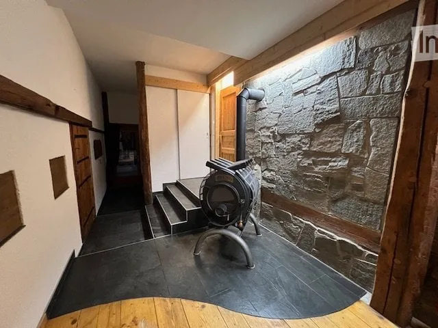 leysin, meublé, vieux chalet, rénové, saison d'été