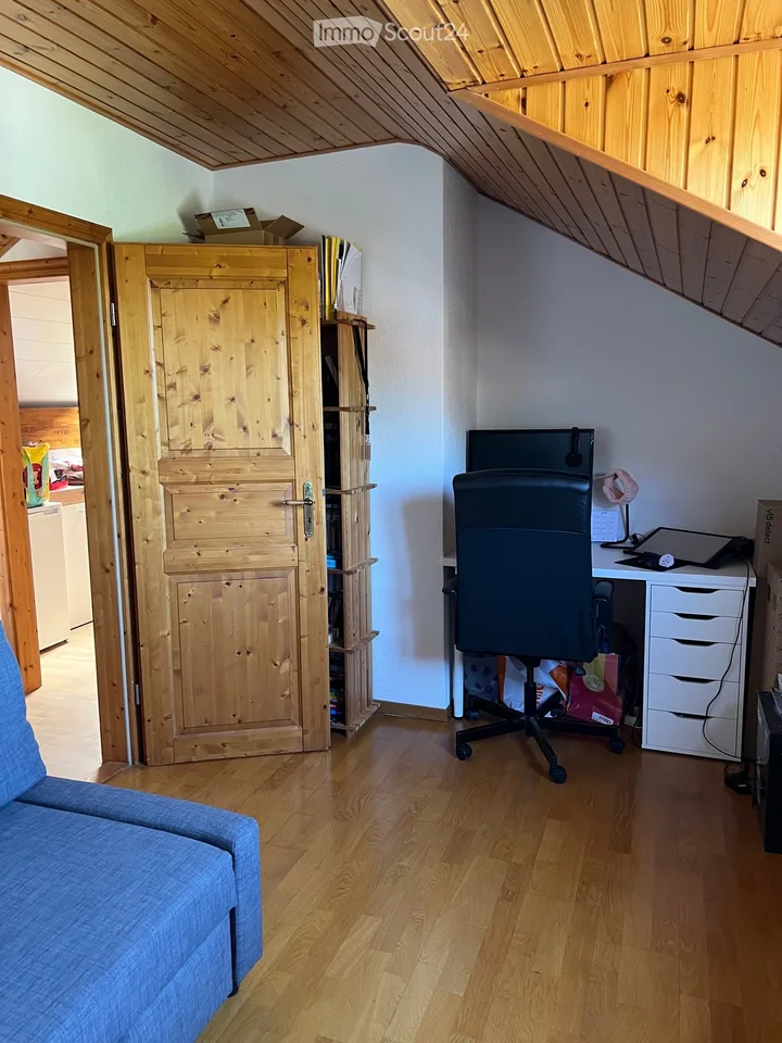 Wohnung mit 3.5 Zimmern zur Miete in Tolochenaz