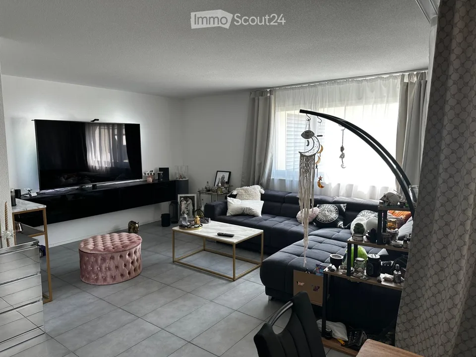 Nachmieter gesucht! Moderne-Helle 2 1/2-Zimmer-Wohnung
