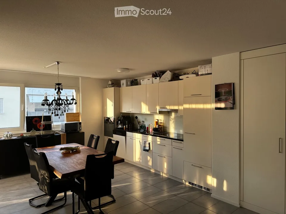 Nachmieter gesucht! Moderne-Helle 2 1/2-Zimmer-Wohnung