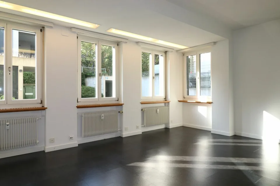 Büro-/Therapieräume Nähe Aeschenplatz und Bahnhof SBB