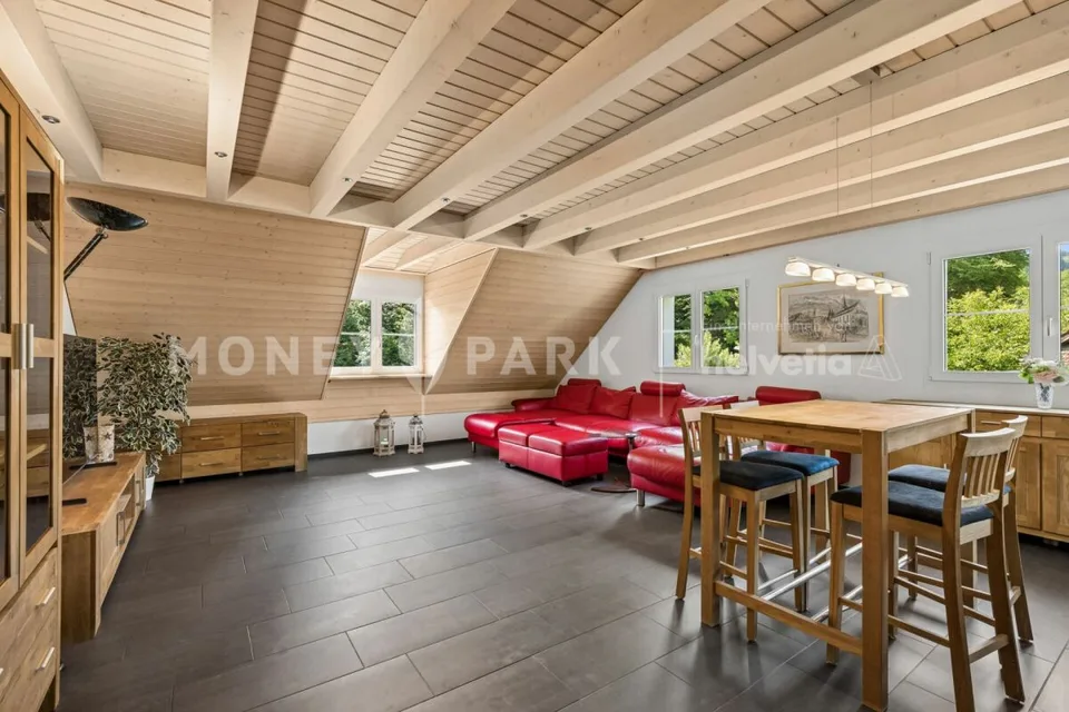 Appartamento mansardato di 4,5 locali molto attraente – foto 7 di 18