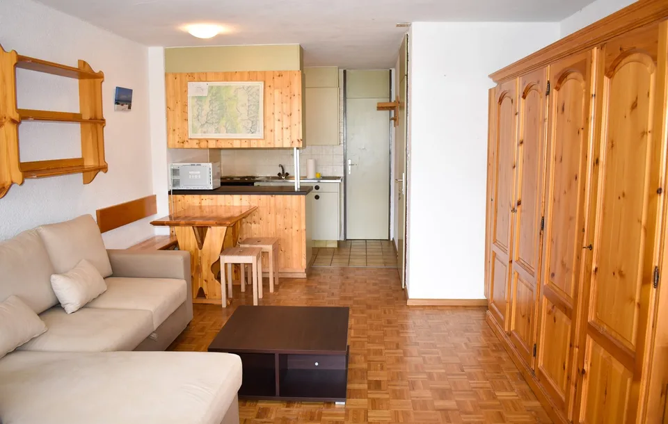 From 15.05.25 Scierie A Meya n 139 (03), ground floor studio, close to the cable cars