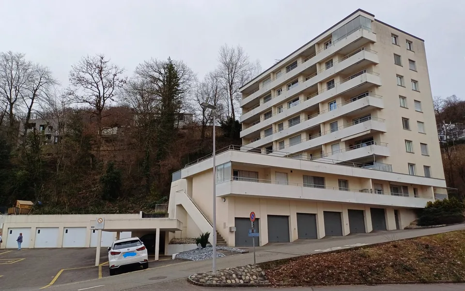 4.5-Zimmerwohnung an ruhiger und sonniger Lage mit weiter Aussicht – Foto 12 von 12