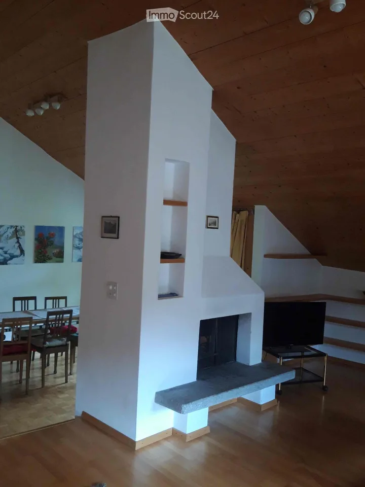 Appartement mansardé à Zuoz