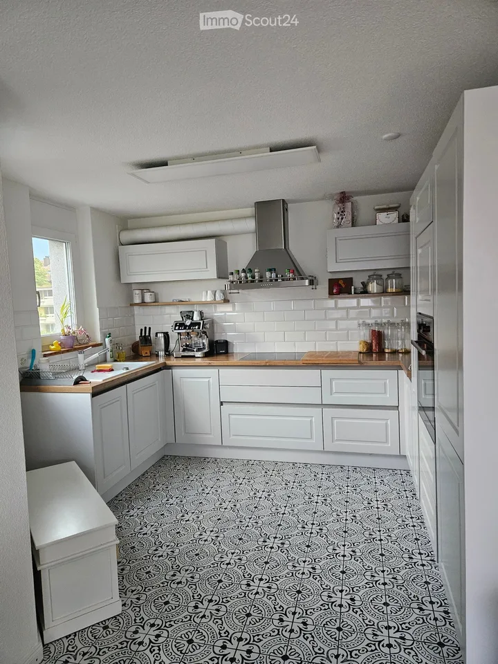 Helle 4.5-Zimmer-Wohnung mit Balkon in Haag (Rheintal)